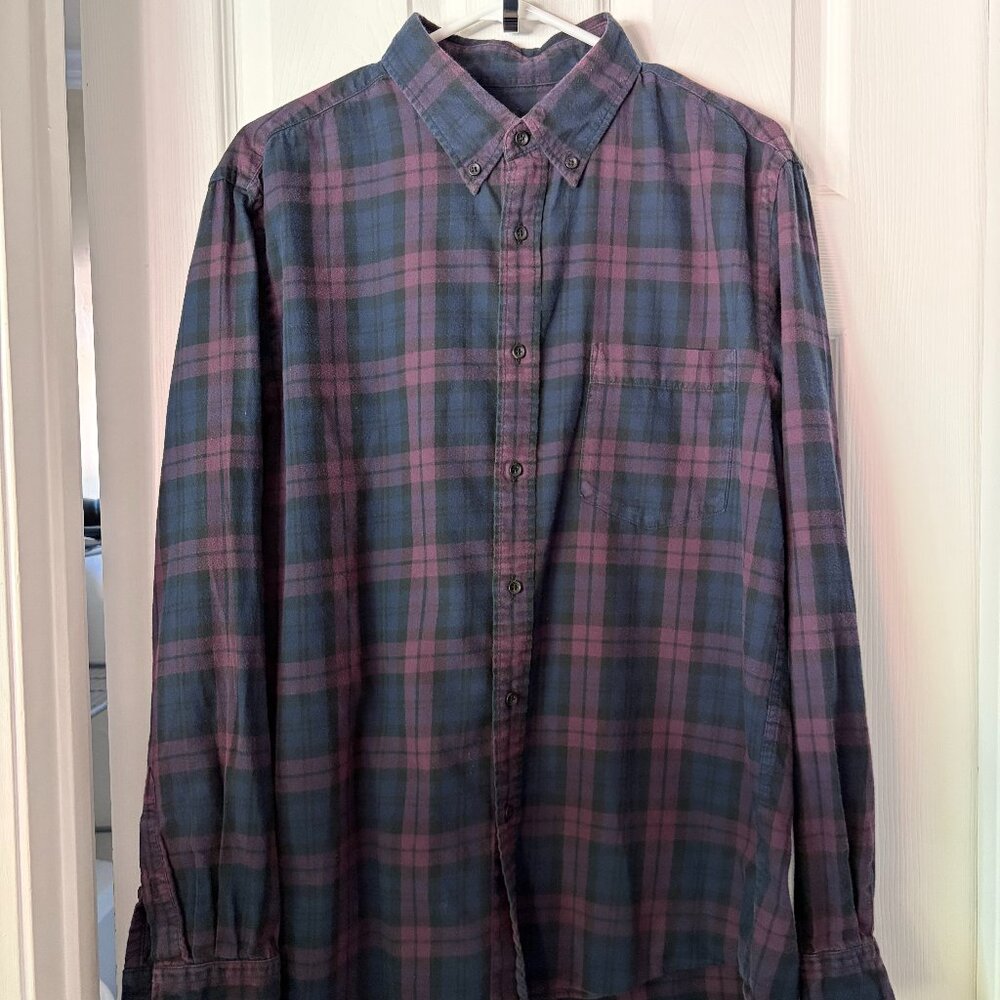 Uniqlo mens large flannel purple navy checks